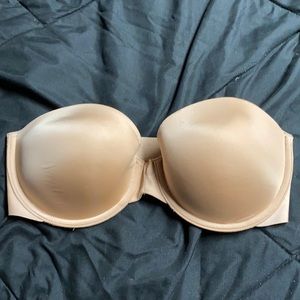 Strapless Victoria secret bra 32DD
